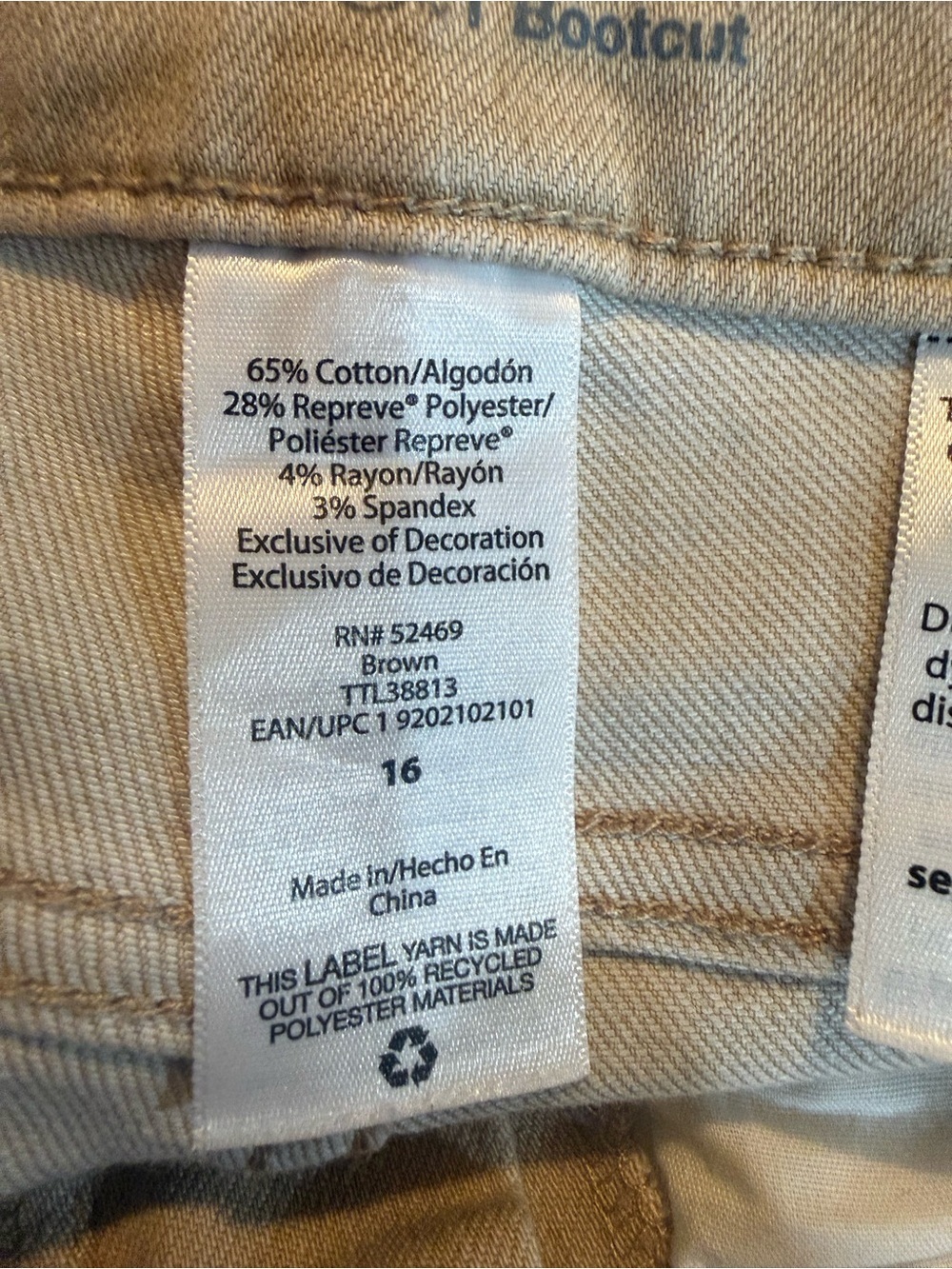 Women’s Time and Tru mid rise stretch beige bootcut jeans Size 16 - Picture 8 of 9